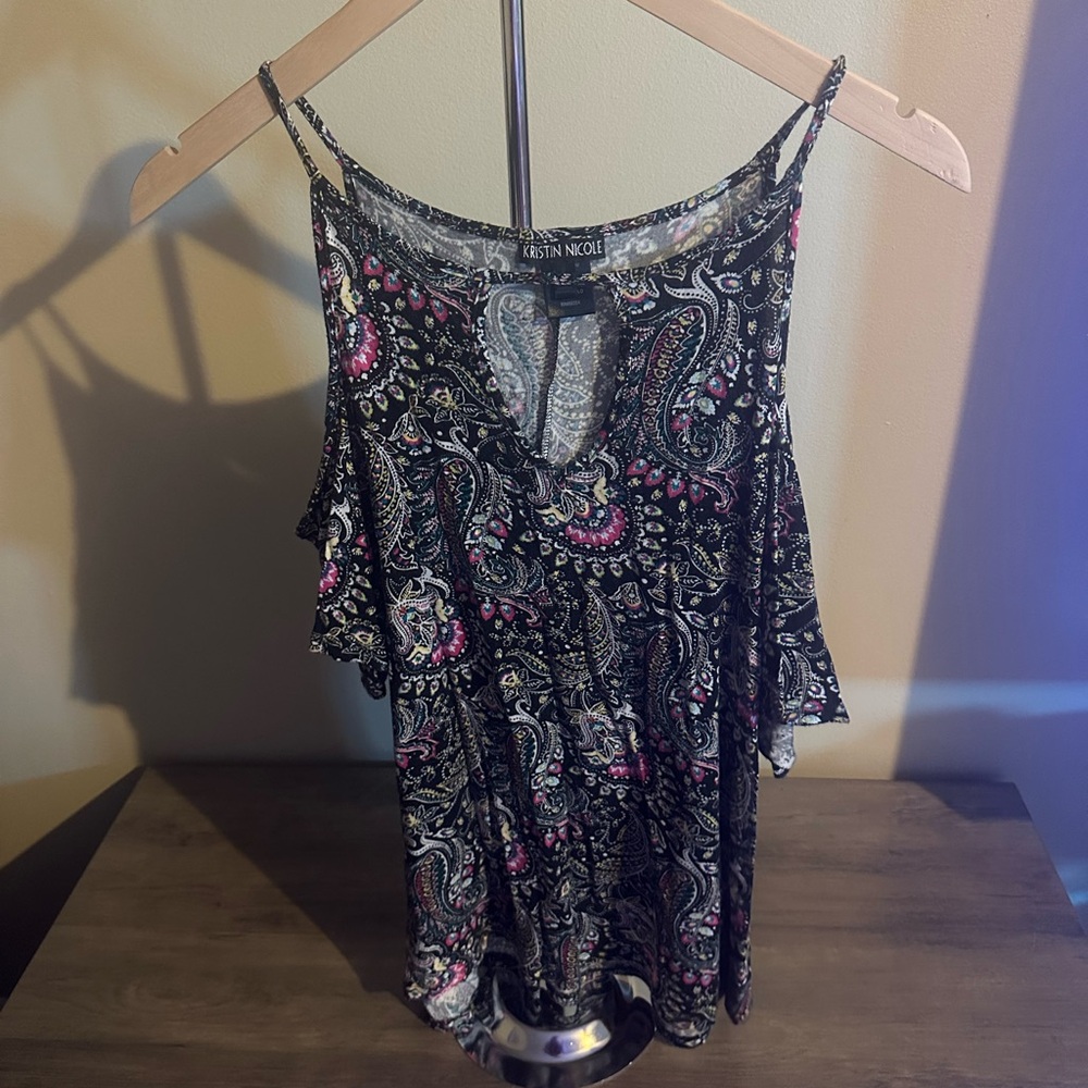 Kristin Nicole, Small, multi color paisley shirt